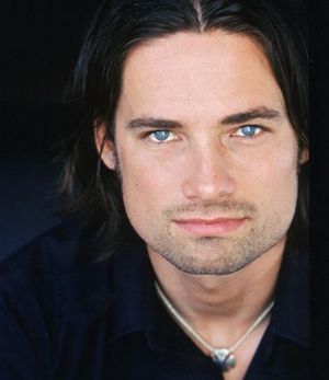 Warrenchristie.jpg
