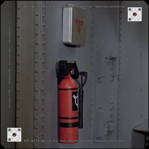 File:Extinguisher.jpg