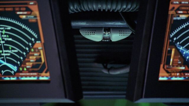 File:Cylontransponder2.jpg