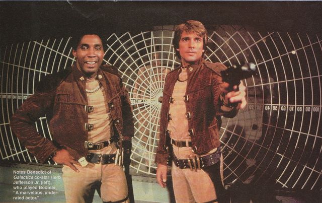File:Starbuck and Boomer.jpg