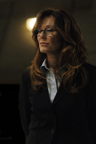 File:Laura Roslin.jpg