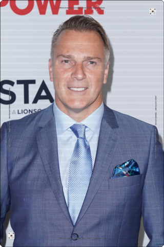 File:Mike Dopud.png