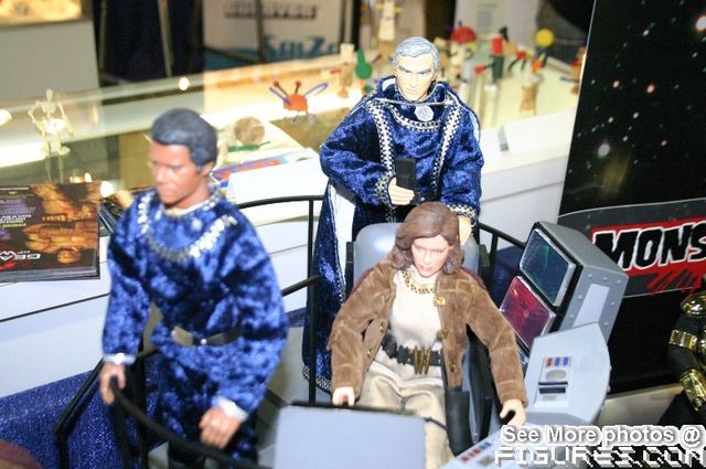 File:Amok Time - Toy Fair 2008 - Battlestar Booth Display - Figures.com - Tigh with Adama and Athena.jpg