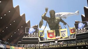 Caprica - Atlas statue at Atlas Arena.jpg