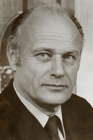 File:Alex Rodine.jpg