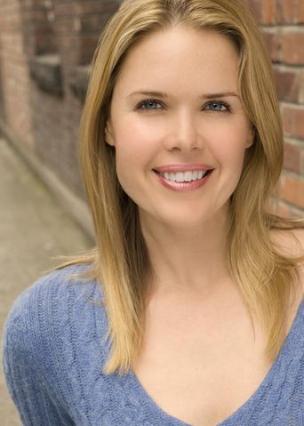 File:Tiffany Burns.jpg