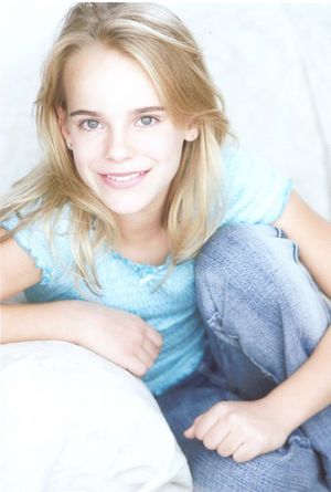 Emily Hirst.jpg