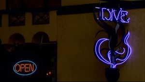 Dive Bar.jpg