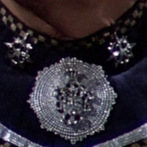 Adama's command medallion.jpg