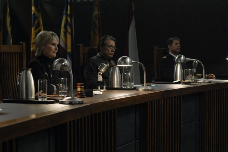 File:3x19-CrossroadsPartI-TrialJudges.jpg