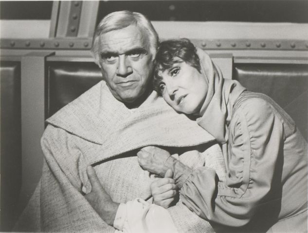 File:Adama and Siress Bellaby.jpg