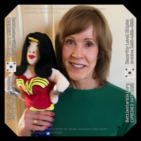 File:Anne Collins c. 2022.jpg