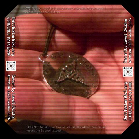 File:Asclepius pendant.jpg