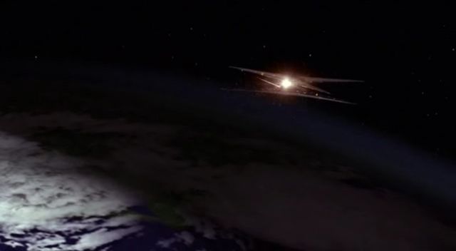 File:Basestar over kobol nuked - 00.32.45.jpg