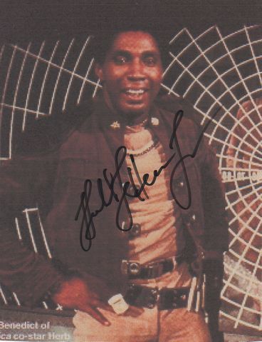 File:Boomer Autograph.jpg