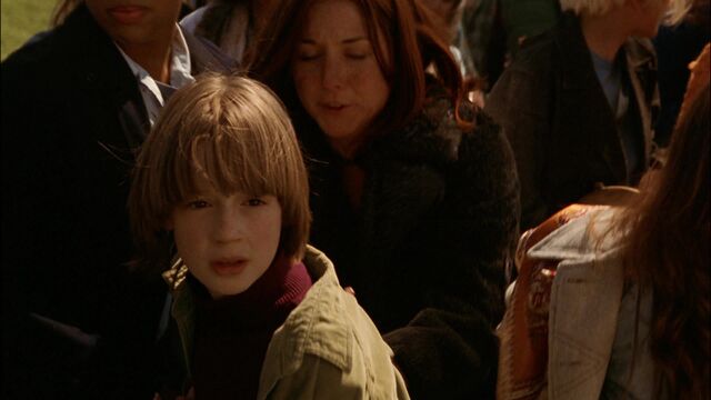 File:Boxey goes to the raptor, aunt watches.jpg