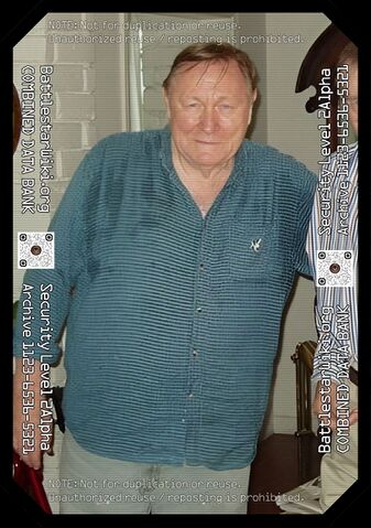 File:Candid - Wayne Heffley.jpg