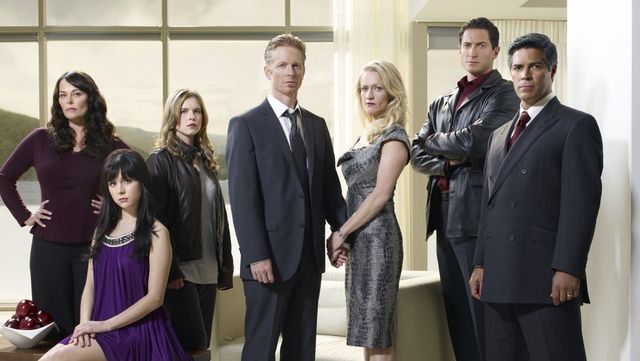 File:Cap-cast - Widescreen.jpg