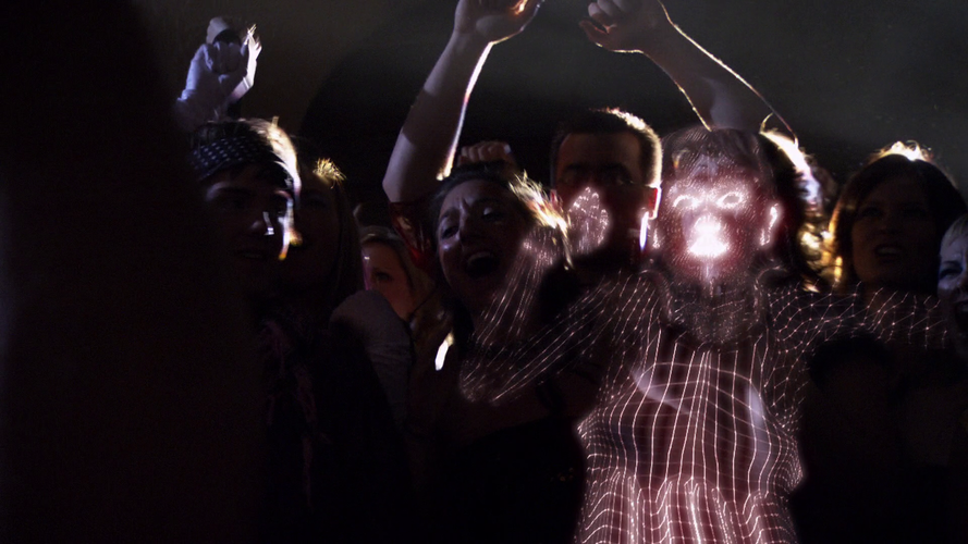 The Zoe-A derezzes after a virgin is sacrificed before Hecate in the V-Club (CAP: "Pilot").