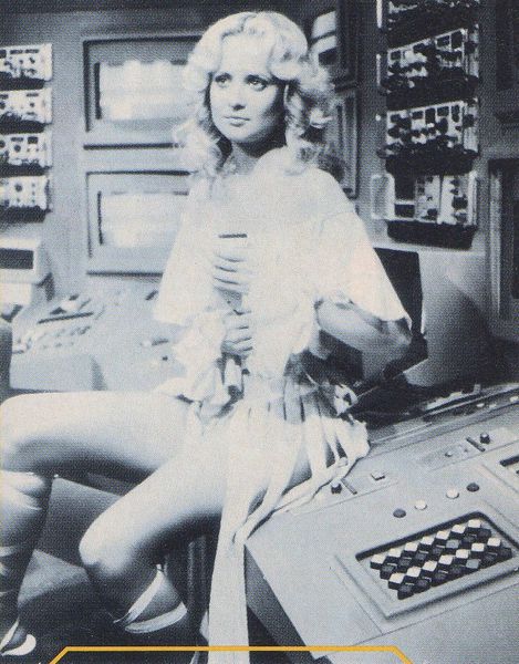 File:Cassiopeia White Dress.jpg