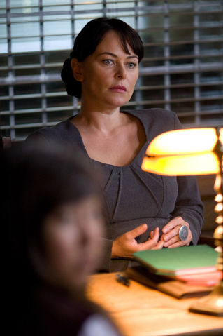 File:Clarice Willow.jpg