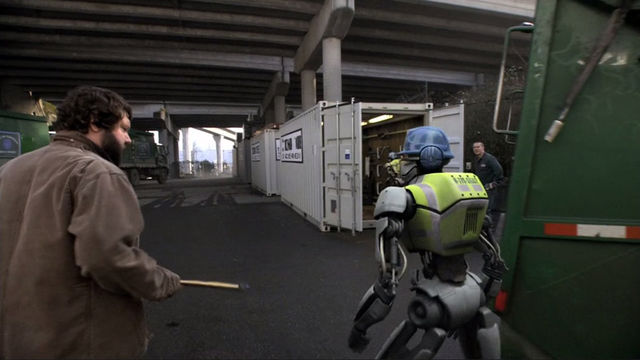 File:Cylon garbage collector, 1x18.jpg