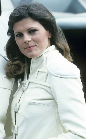 File:G80 - Jamie in Earth's Past.jpeg