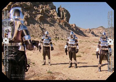Cy greets his compatriots on Planet Starbuck (1980: "The Return of Starbuck").