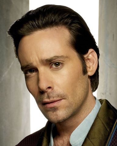 File:Gaius Baltar vignette.jpg