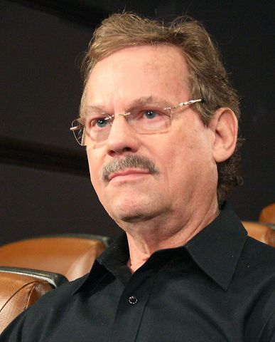 File:Gary Hutzel.jpg