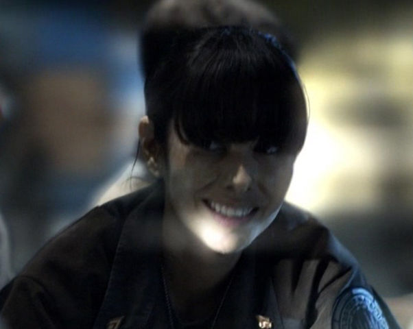 File:Nina Leotie.jpg