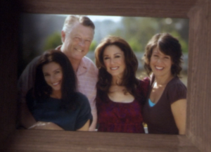 Photo of the Roslin Sisters with their Father.png