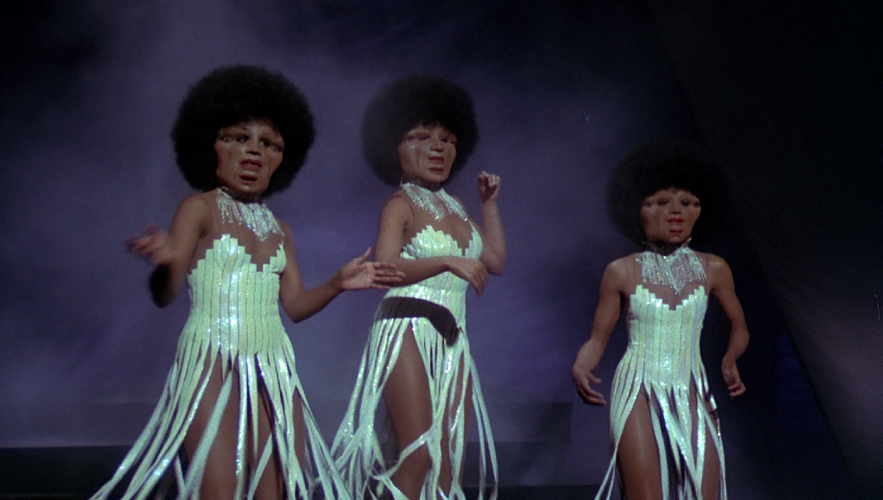 The Tucana singers perform.