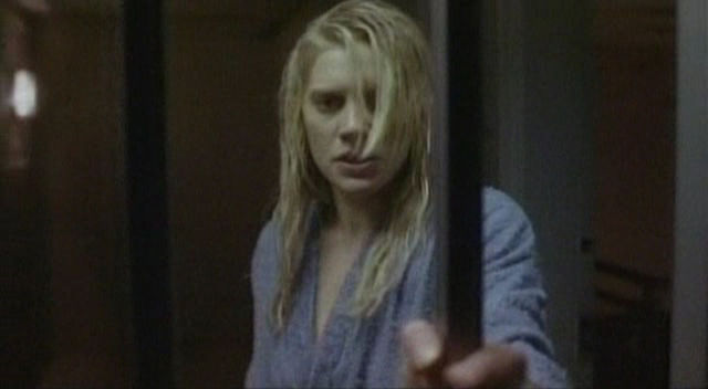 File:Season3 KaraCaged1.jpg