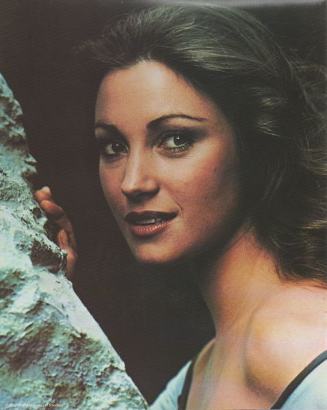 File:Serina Portrait.jpg