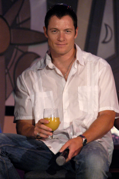File:Tahmoh Penikett.jpg