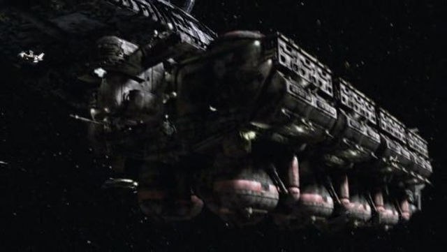 File:Tylium Tanker Seitenansicht.jpg