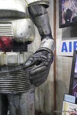 Thumbnail for File:Universal Experience - Cylon Animatronic - Left Arm.jpg