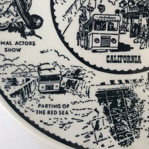 Universal Studios Hollywood - Collector's Plate - Closeup Parting of the Red Sea.jpg