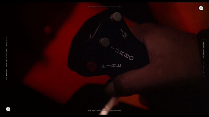 ...compared to the correct prop stick seen a few seconds earlier.